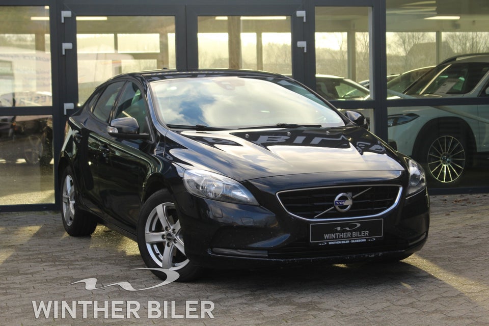 Volvo V40 1,6 D2 115 Kinetic 5d