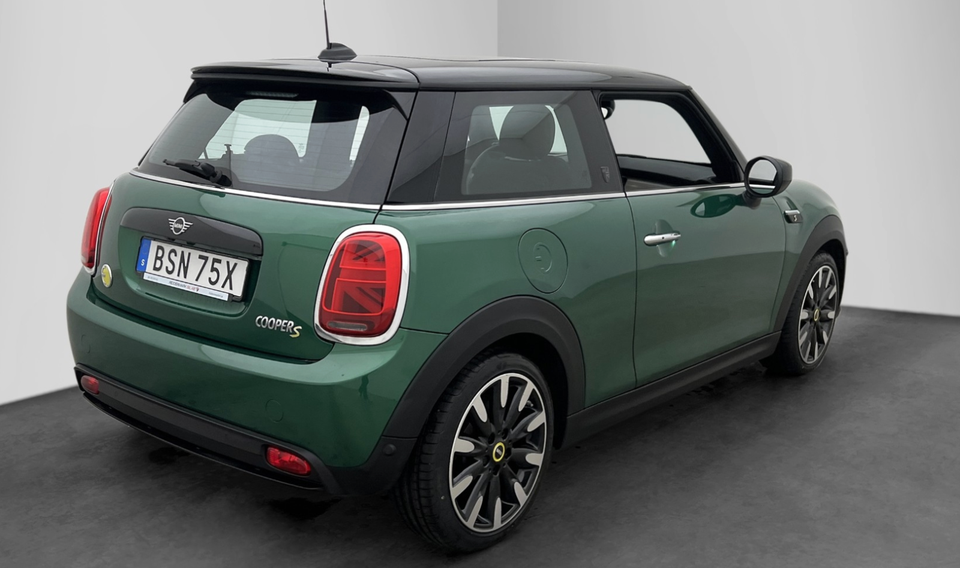 MINI Cooper SE Maximise 3d