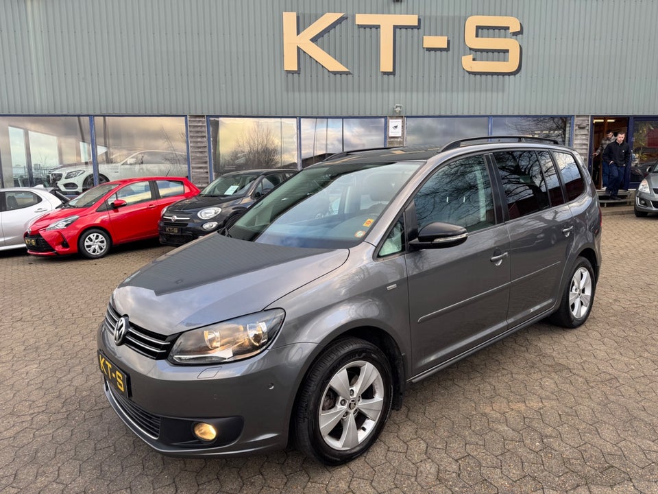 VW Touran 1,6 TDi 105 Match BMT 7prs 5d