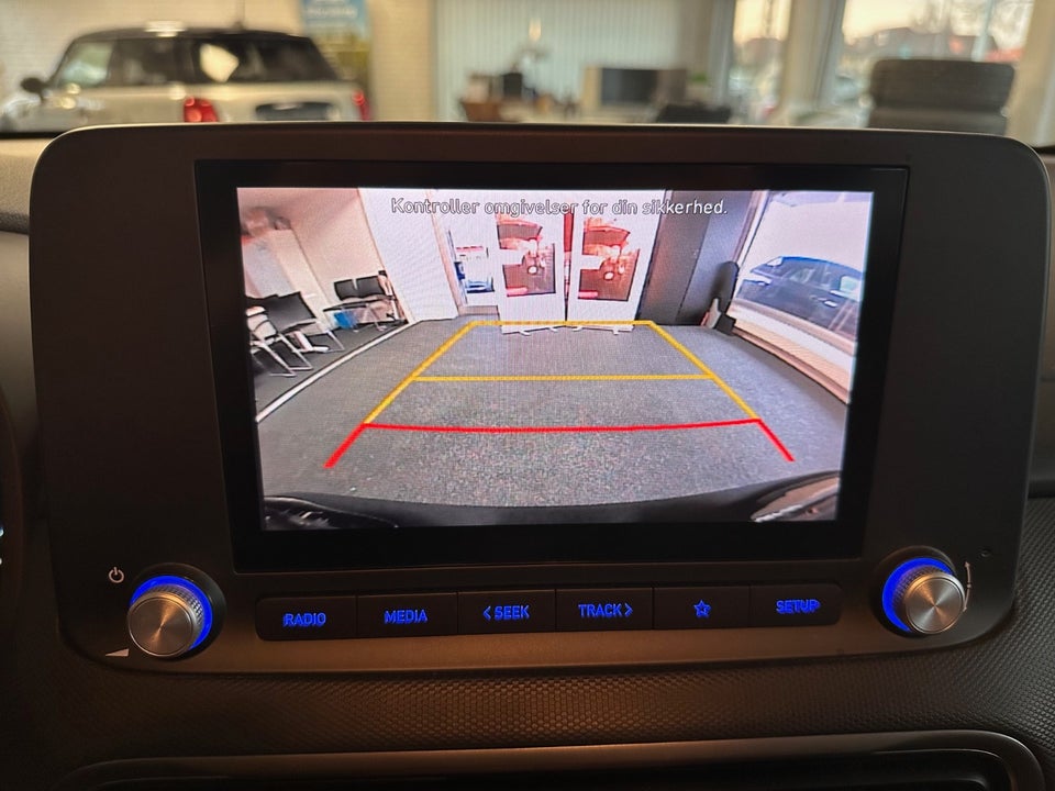 Hyundai Kona 39 EV Essential 5d