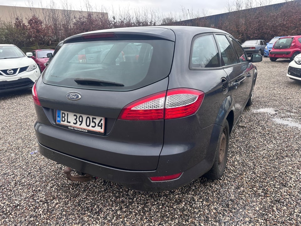 Ford Mondeo 2,0 145 Trend Collection 5d