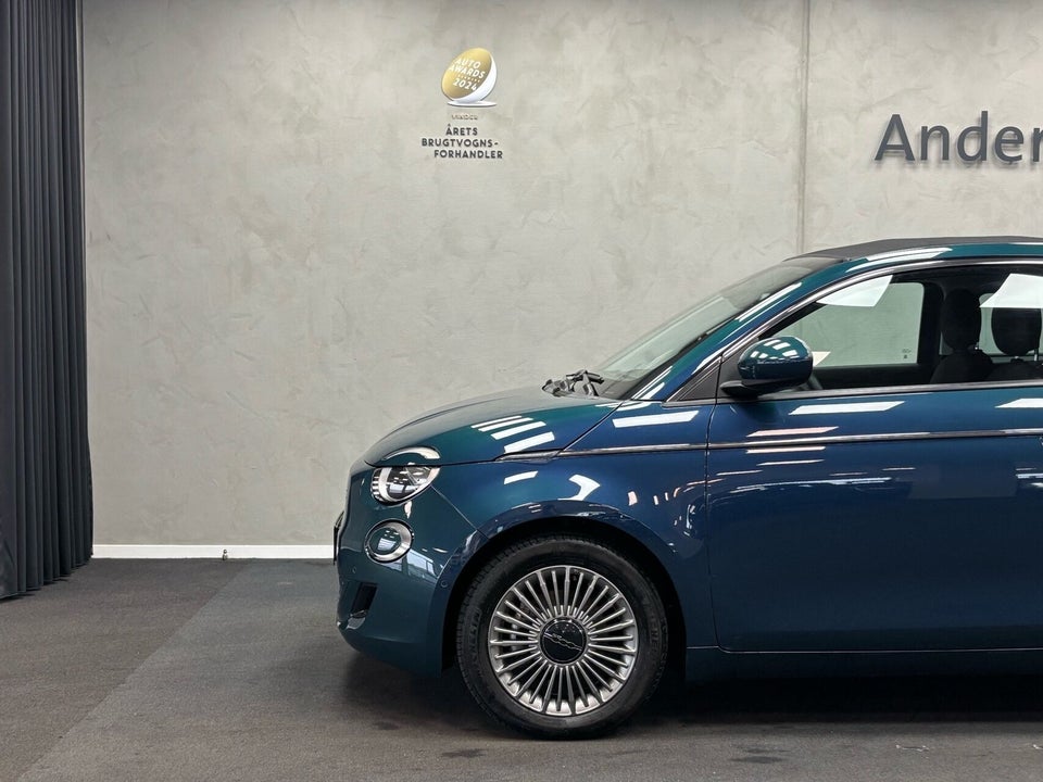 Fiat 500e 42 Icon Cabrio 2d