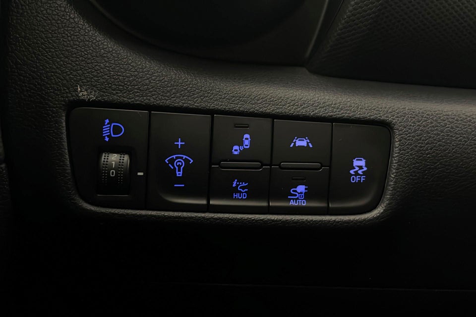 Hyundai Kona 64 EV Premium 5d