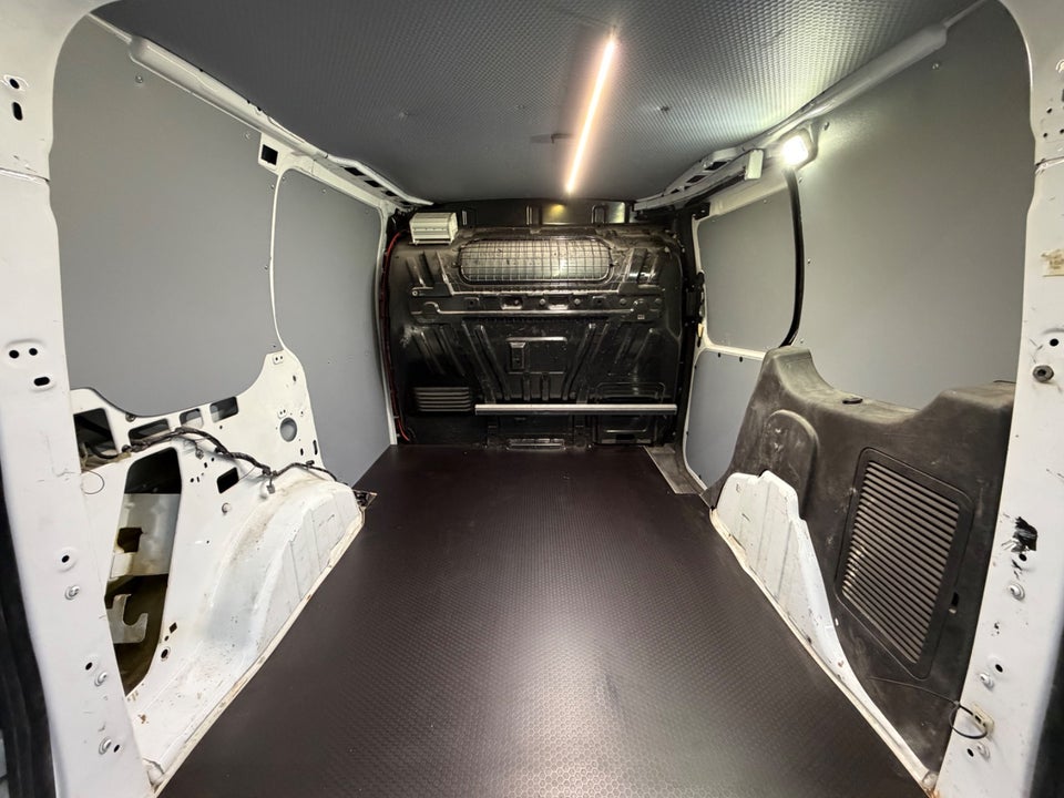 Ford Transit Connect 1,6 TDCi 95 Ambiente kort 5d