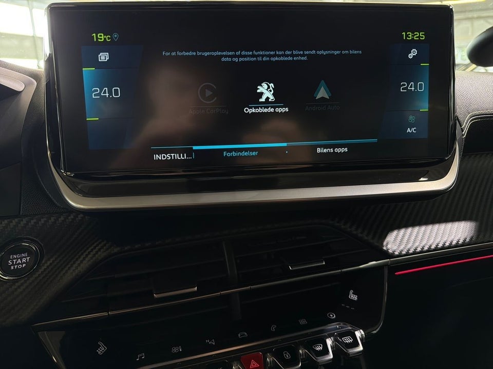 Peugeot e-2008 50 GT 5d