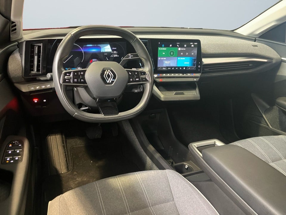 Renault Megane E-Tech 40 Equilibre 5d