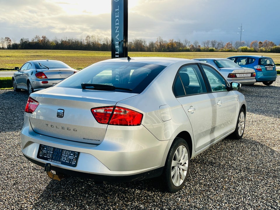 Seat Toledo 1,6 TDi 105 Style 5d