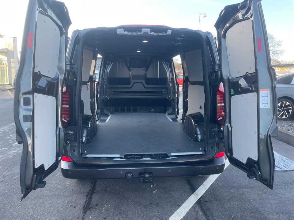 VW Transporter 2,0 TDi 170 Comfort Kassevogn aut. LWB