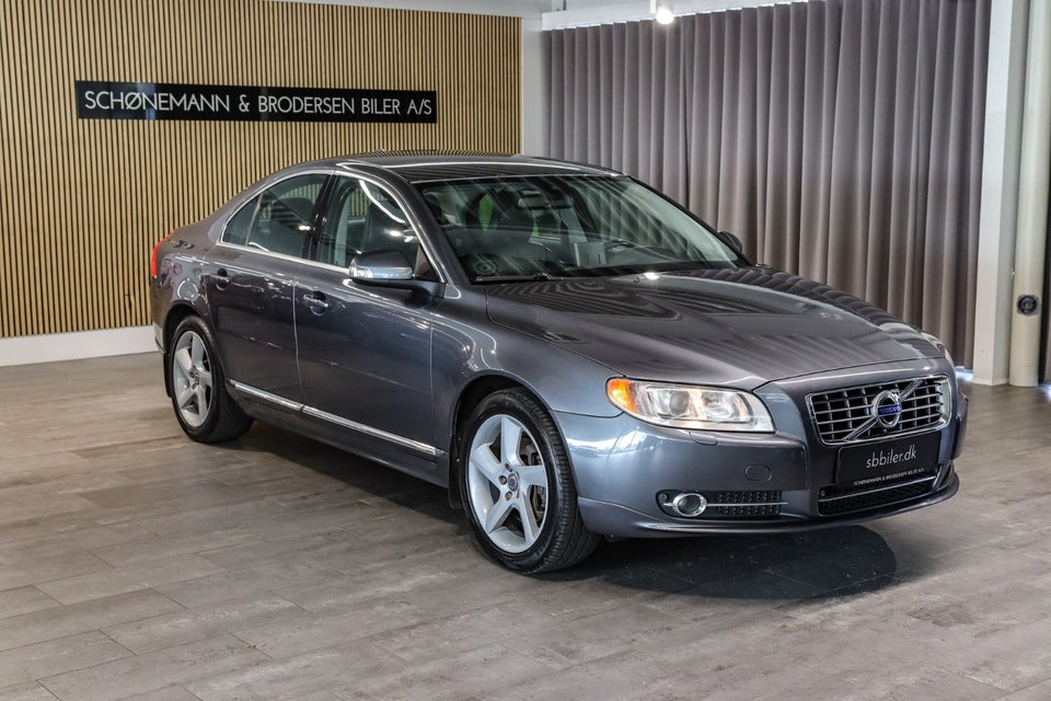 Volvo S80 2,4 D5 205 Summum aut. 4d