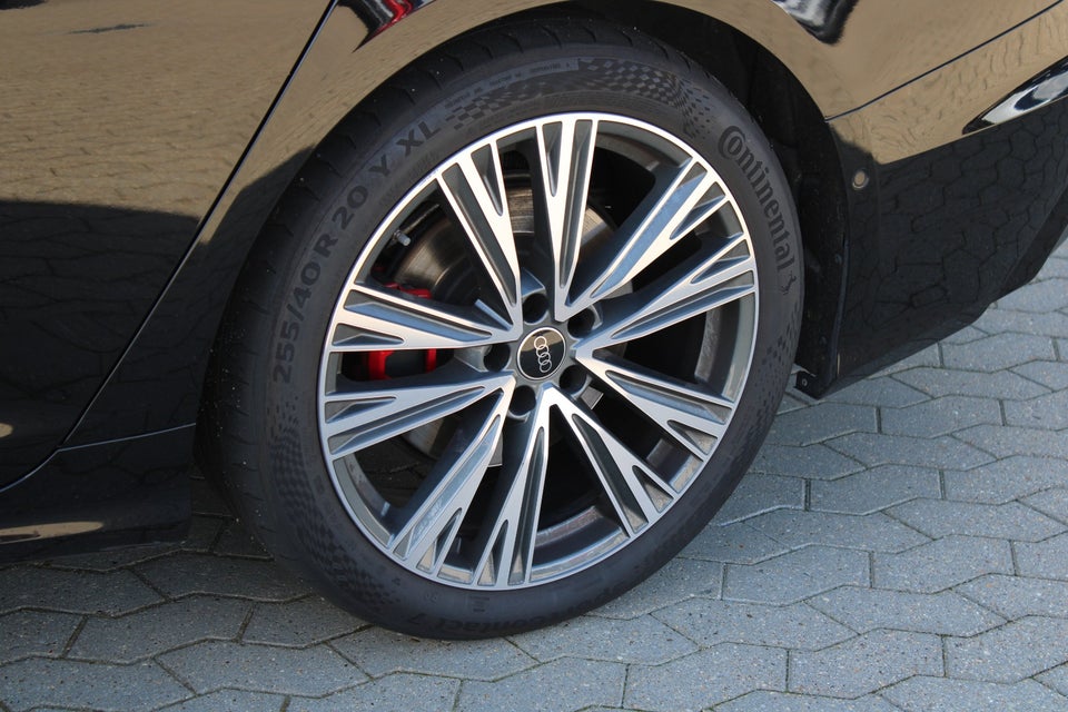 Audi A6 55 TFSi e S-line Avant quattro S-tr. 5d