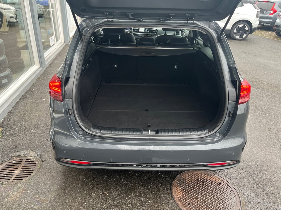 Kia Ceed 1,4 T-GDi Intro Edition SW DCT 5d