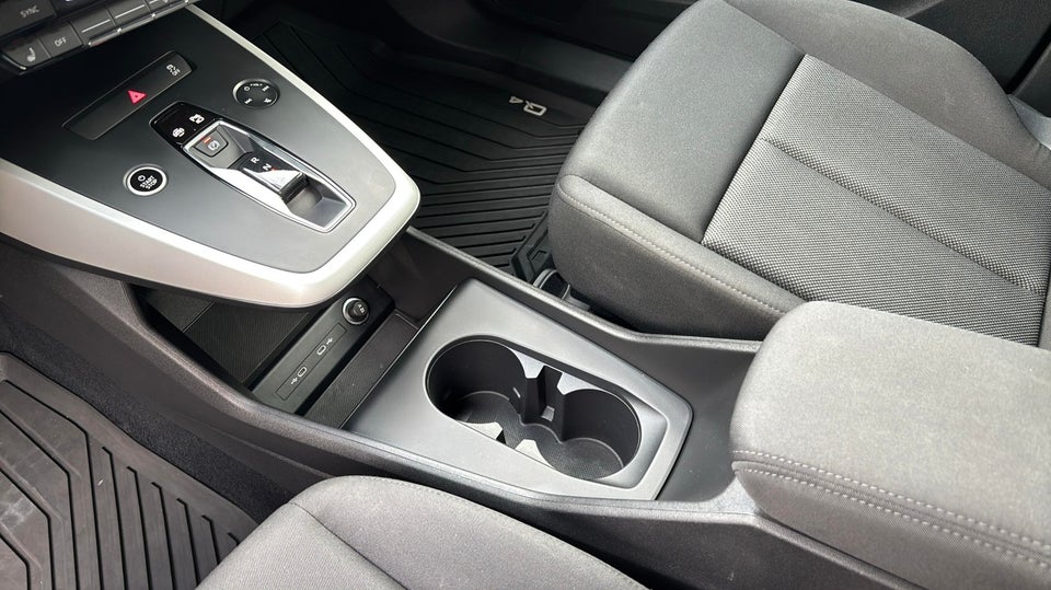 Audi Q4 e-tron 45 Attitude quattro 5d