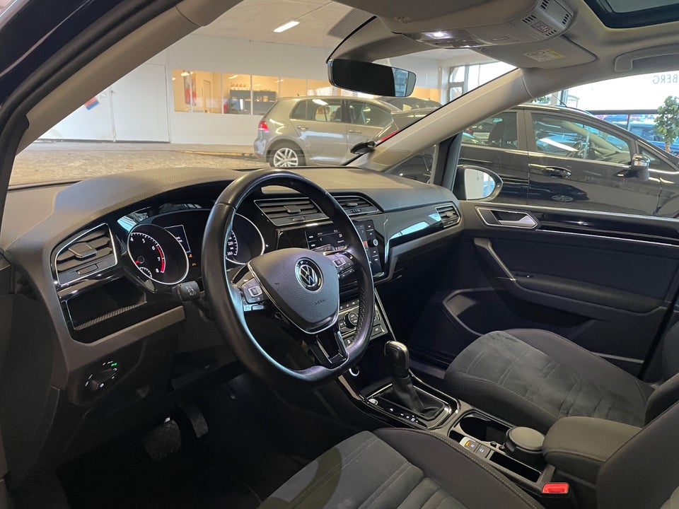 VW Touran 1,5 TSi 150 Highline Family DSG 7prs 5d