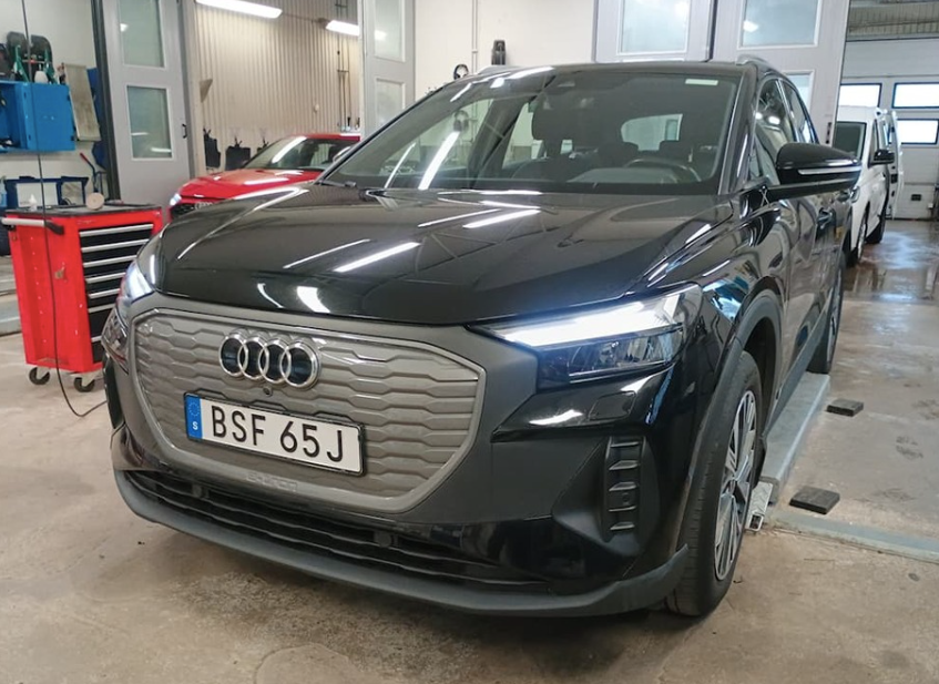Audi Q4 e-tron 40  5d