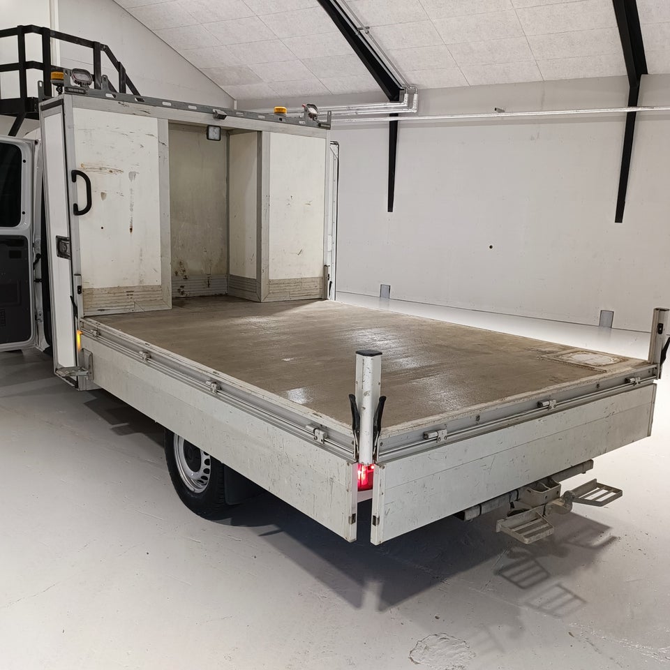 VW Crafter 35 2,0 TDi 177 Db.Kab m/lad L3