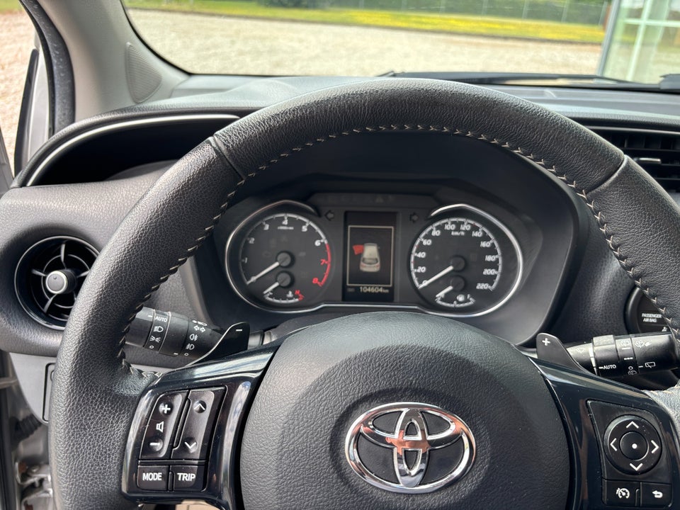 Toyota Yaris 1,5 VVT-iE T3 Smart MDS 5d