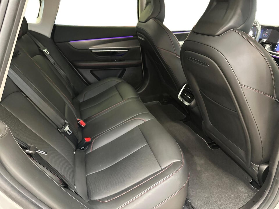 Xpeng P7 Long Range 4d