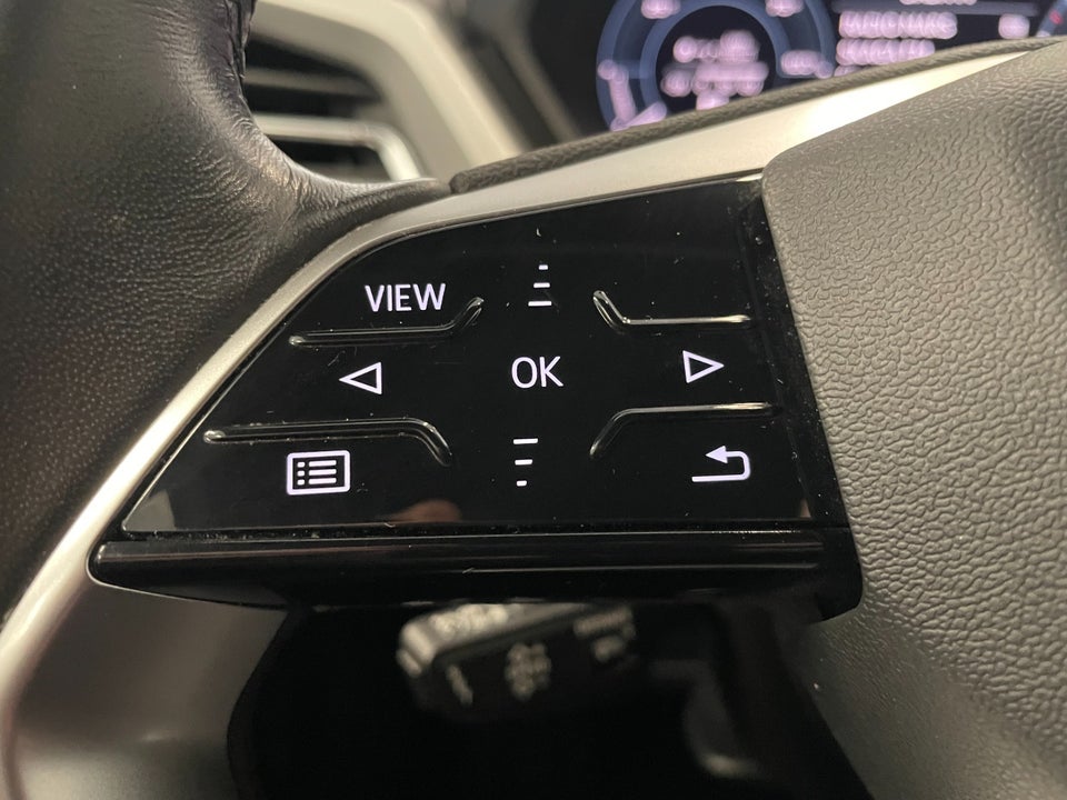 Audi Q4 e-tron 40 Advanced 5d