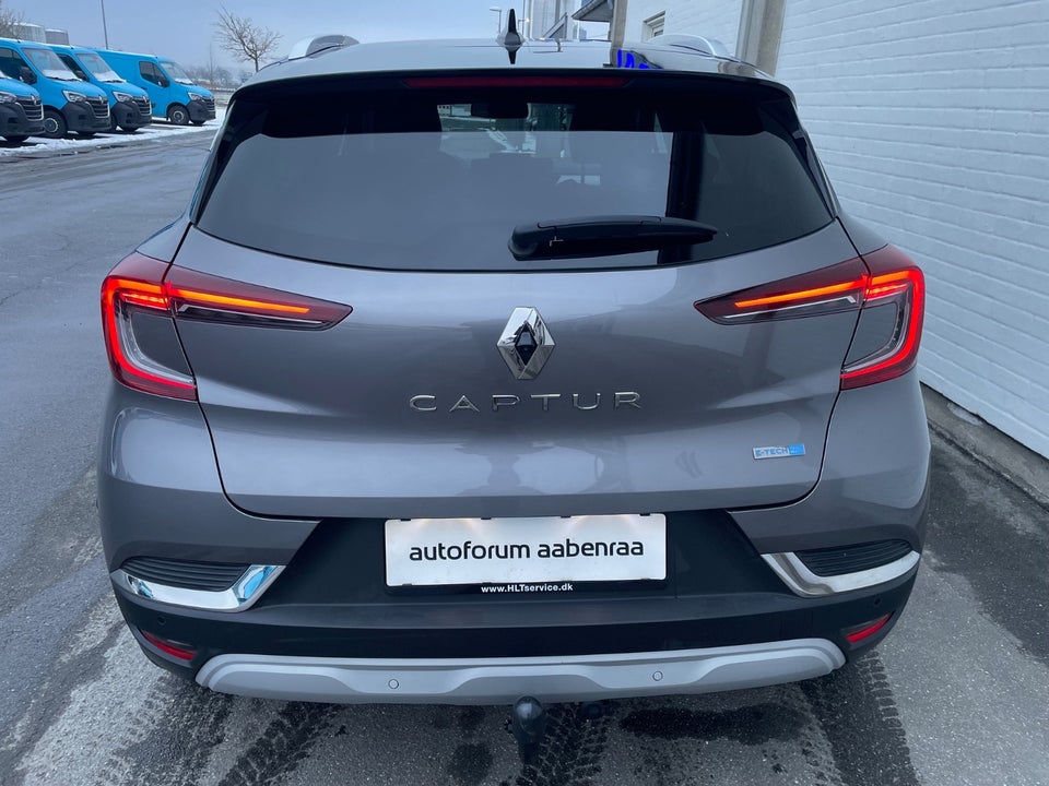 Renault Captur 1,6 E-Tech Intens 5d