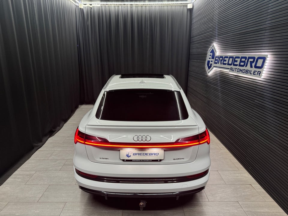 Audi e-tron 55 S-line Sportback quattro 5d