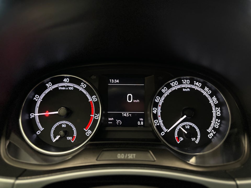 Skoda Fabia 1,0 MPi 75 Ambition 5d