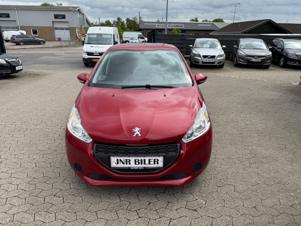 Peugeot 208 1,2 VTi Active 5d