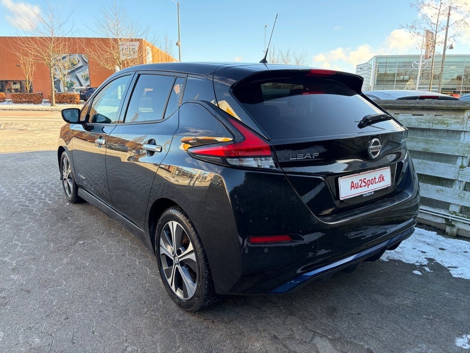 Nissan Leaf 40 N-Connecta 5d