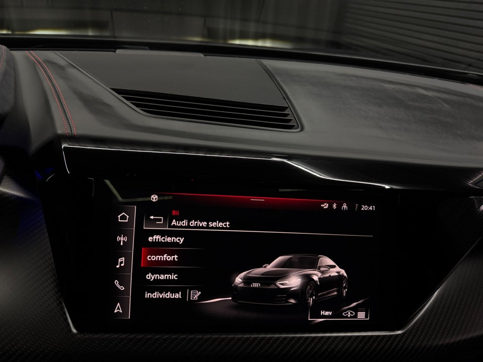 Audi RS e-tron GT quattro 4d