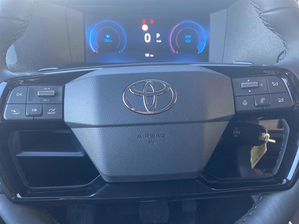 Toyota ProAce 2,0 D 144 Long Comfort Master aut. 4d