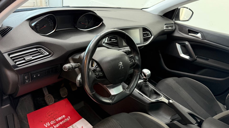 Peugeot 308 1,2 e-THP 110 Chili SW 5d