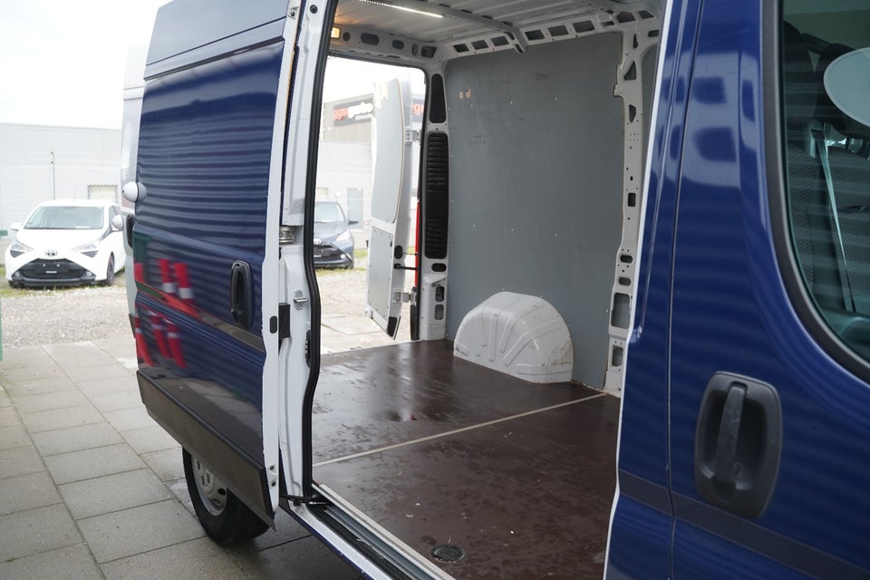 Citroën Jumper 35+ 2,2 BlueHDi 165 L2H2 FlexLine