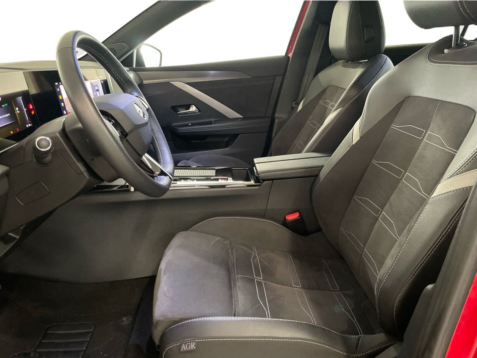 Opel Astra-e 54 GS Sports Tourer 5d