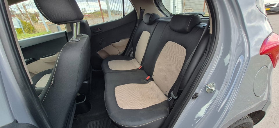 Hyundai i10 1,0 Access ECO 5d