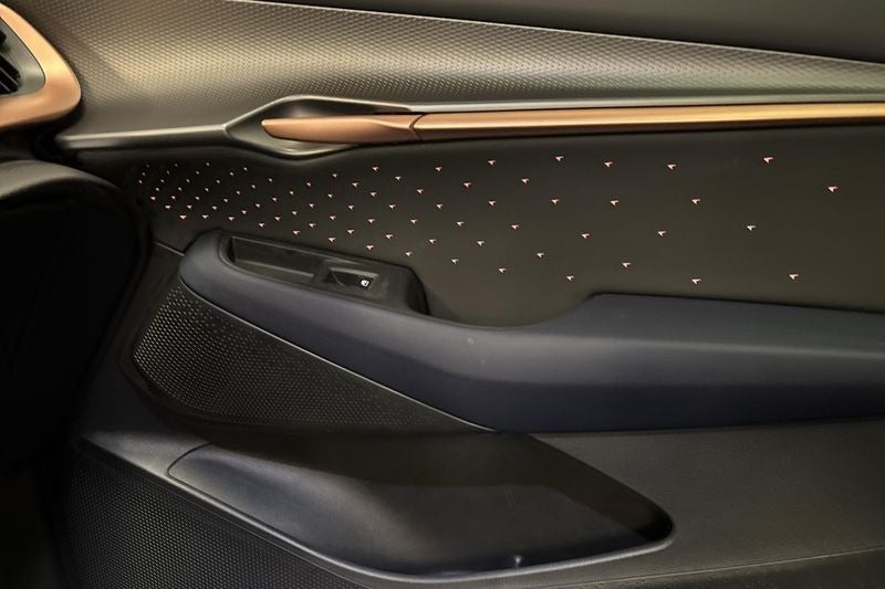 Cupra Tavascan 77 VZ Adrenaline 5d