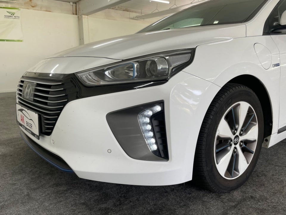 Hyundai Ioniq 1,6 PHEV Trend DCT 5d