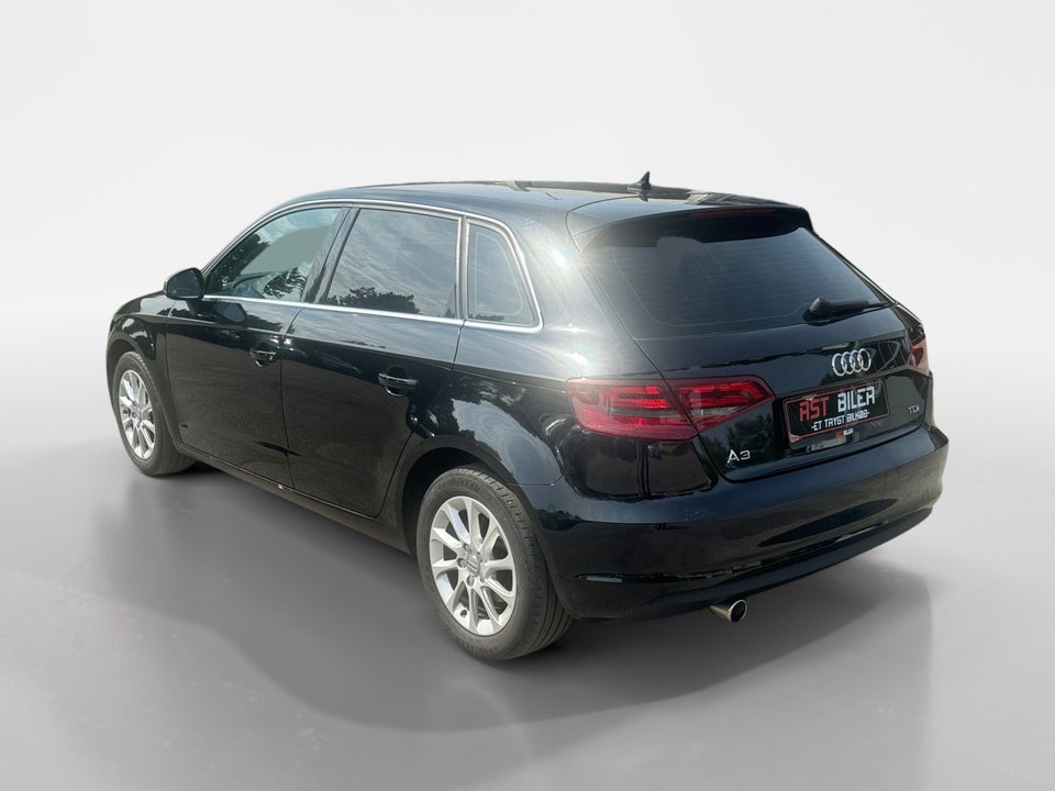 Audi A3 1,6 TDi Ambiente Sportback 5d