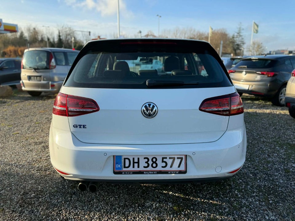VW Golf VII 1,4 GTE DSG 5d