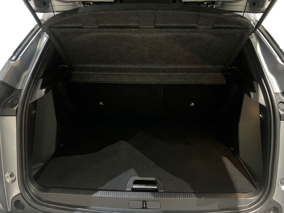 Peugeot e-2008 50 Allure 5d