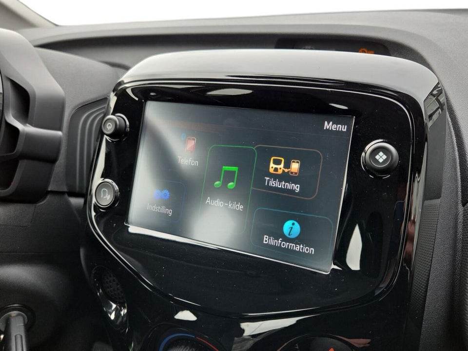 Peugeot 108 1,0 e-VTi 72 Selection 5d