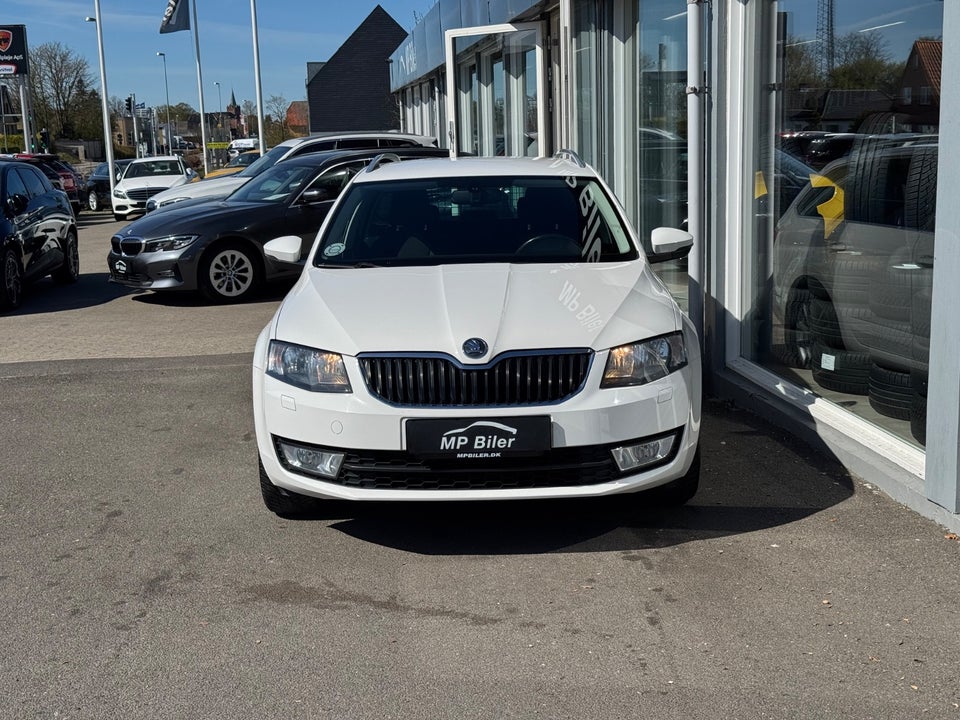 Skoda Octavia 1,4 TSi 140 Elegance Combi DSG 5d