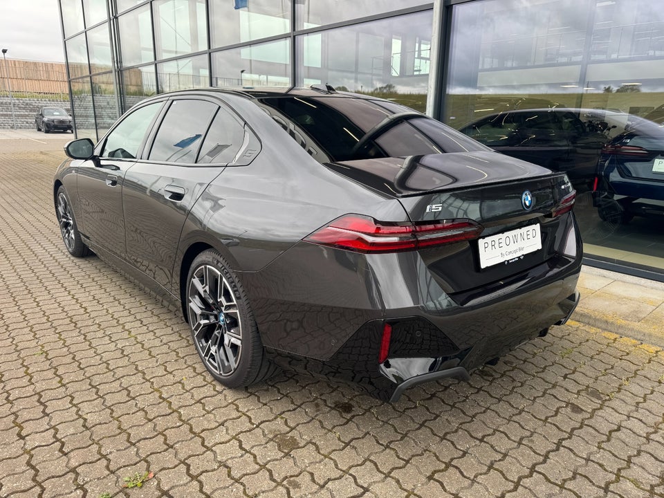 BMW i5 eDrive40 M-Sport Pro 4d