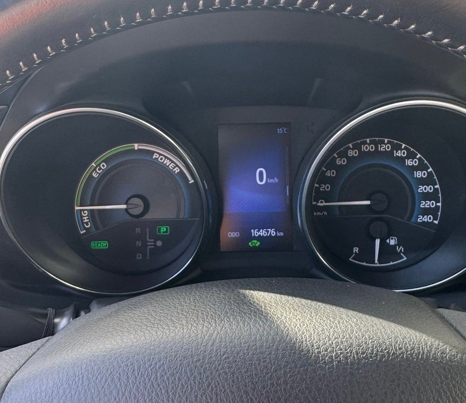 Toyota Auris 1,8 Hybrid H2 Comfort CVT 5d