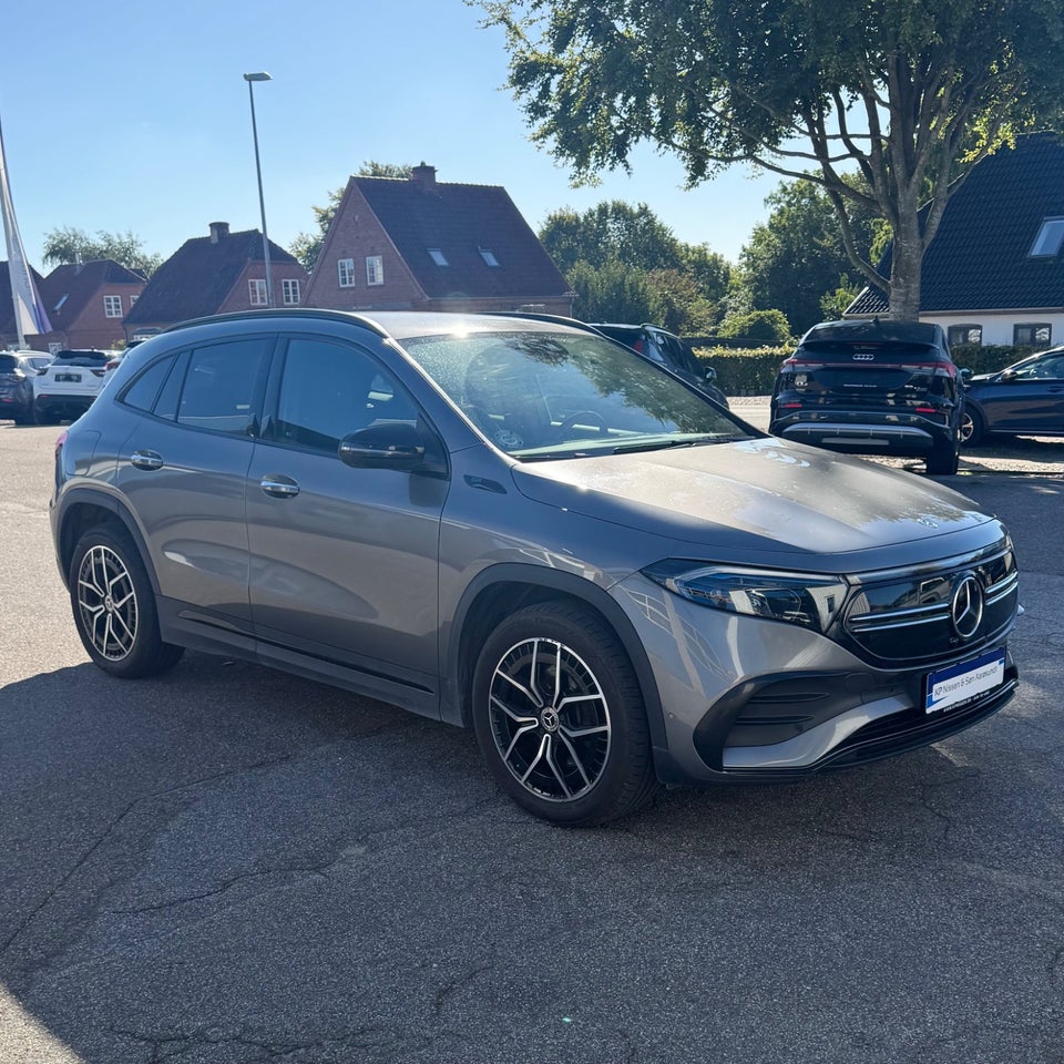 Mercedes EQA350 AMG Line 4Matic 5d
