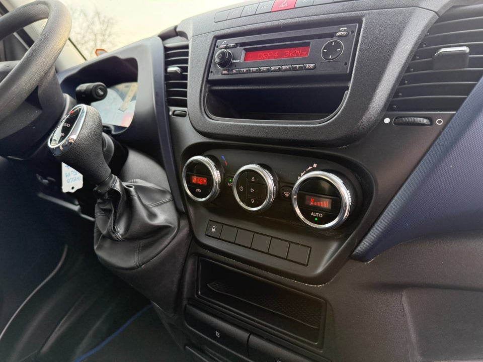 Iveco Daily 3,0 35C21 19,6m³ Van AG8