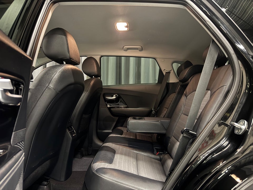 Kia Niro 1,6 HEV Advance DCT 5d