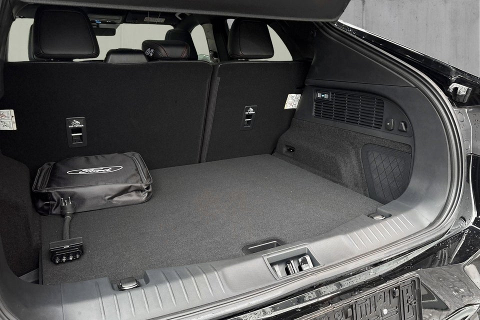 Ford Mustang Mach-E 91 Premium Extended Range AWD 5d