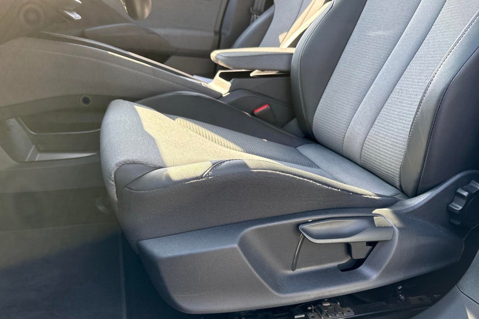 Skoda Enyaq 50 iV 5d