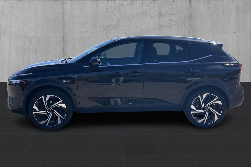 Nissan Qashqai 1,3 mHEV Tekna+ X-tr. 5d