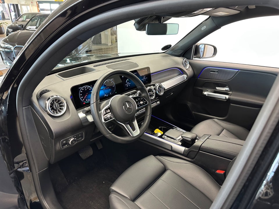 Mercedes EQB250 5d