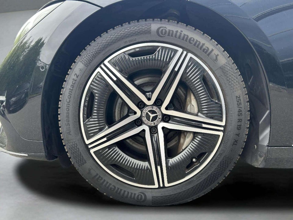Mercedes EQE350 AMG Line 4d